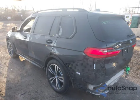 2022 BMW X7 xDrive40I z USA, uszkodzony, nr VIN 5UXCW2C09N9L68522